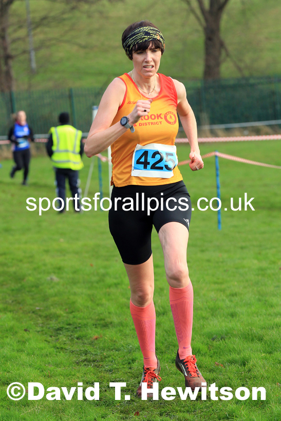 Senior Women and Masters Womens 2022 Birtley Cross Country Relays. Photo: David T. Hewitson/Sports for All Pics